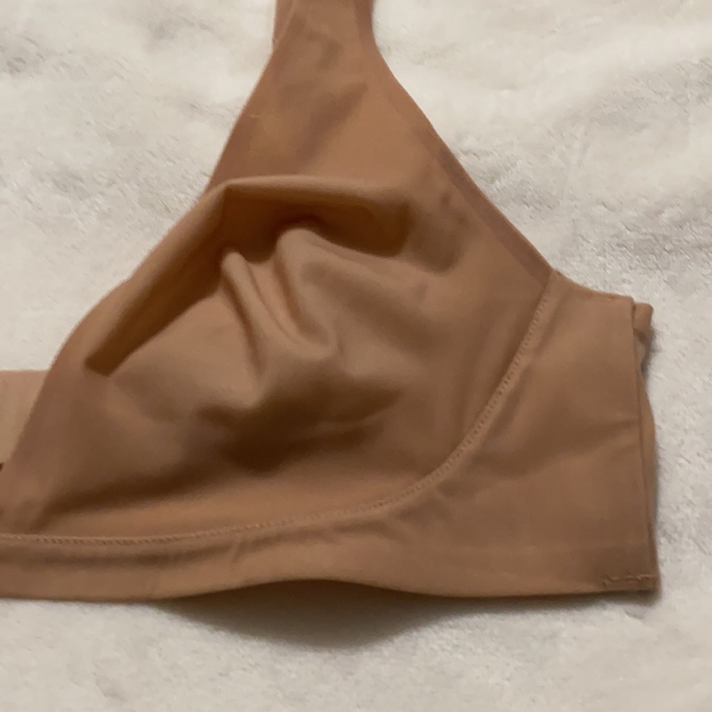 Skims bra - Picture 2 of 5